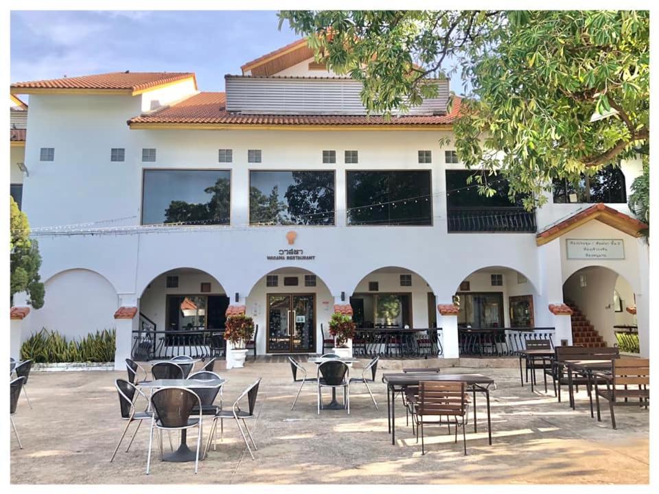 Dad D Resort By Lopburi Inn Resort Exteriér fotografie