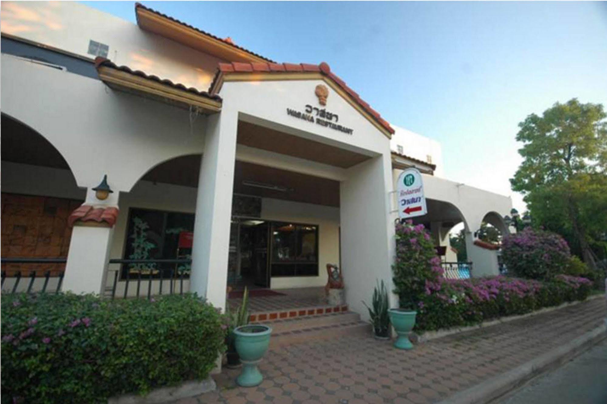 Dad D Resort By Lopburi Inn Resort Exteriér fotografie